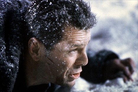 Bruce Willis - Smrtonosná past 2 - Z filmu