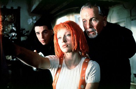 Charlie Creed-Miles, Milla Jovovich, Ian Holm - The Fifth Element - Photos