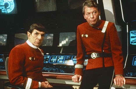 Leonard Nimoy, DeForest Kelley - Star Trek V - Am Rande des Universums - Filmfotos