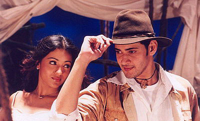 Trisha Krishnan, Mahesh Babu - Athadu - Kuvat elokuvasta