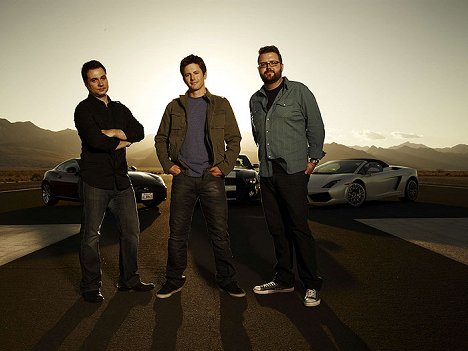 Adam Ferrara, Tanner Foust, Rutledge Wood - Top Gear USA - Van film