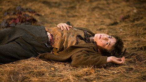 Charlie Rowe - Neverland - Photos