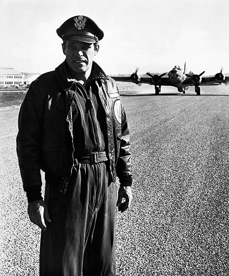 Christopher George - The Thousand Plane Raid - Filmfotók