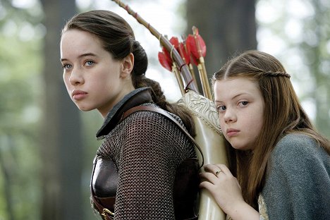 Anna Popplewell, Georgie Henley - Die Chroniken von Narnia - Prinz Kaspian von Narnia - Filmfotos