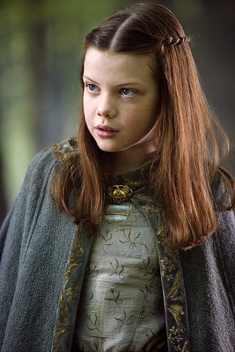 Georgie Henley - The Chronicles of Narnia: Prince Caspian - Photos