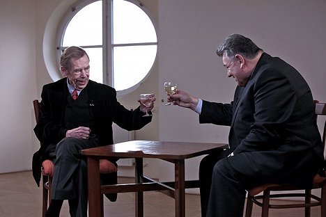 Václav Havel, Dominik Duka - Společný výslech - Z filmu