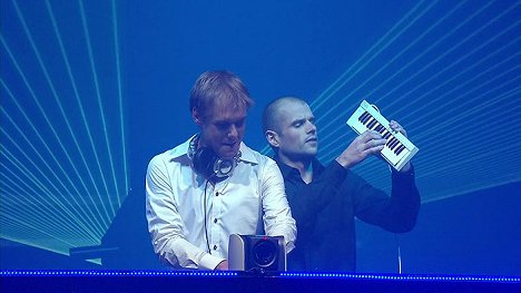 Armin van Buuren - Armin Only: Mirage - Z filmu