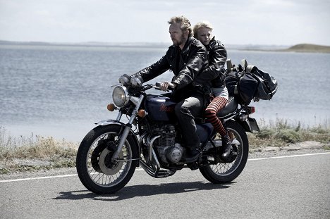 Jens Andersen, Pernille Vallentin - Deliver Us from Evil - Filmfotos
