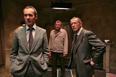 Stephen Dillane, Tom Wilkinson, John Hurt - 44 Inch Chest - Film