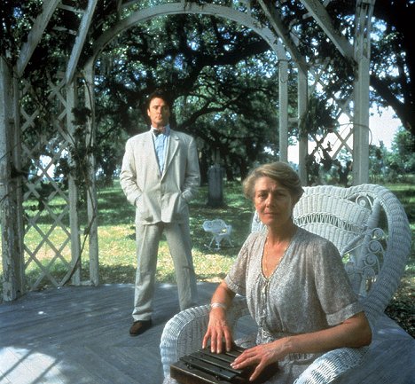 Patrick Bergin, Vanessa Redgrave - They - De la película