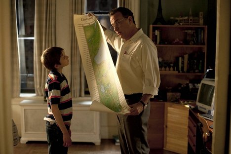 Thomas Horn, Tom Hanks - Extremely Loud and Incredibly Close - Photos