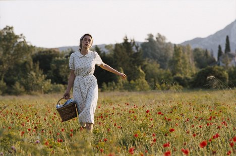 Àstrid Bergès-Frisbey - The Well-Digger's Daughter - Photos