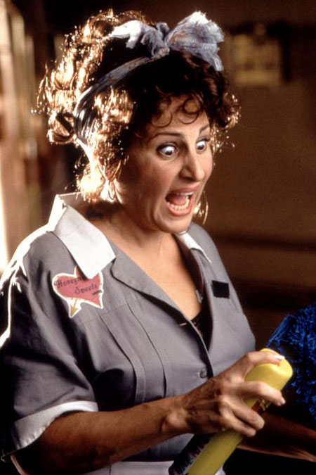 Kathy Najimy - La novia de Chucky - De la película