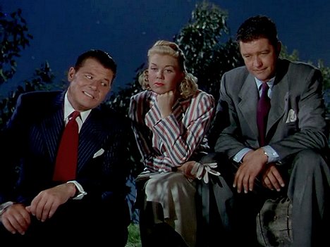 Jack Carson, Doris Day, Dennis Morgan - Judy erobert Hollywood - Filmfotos