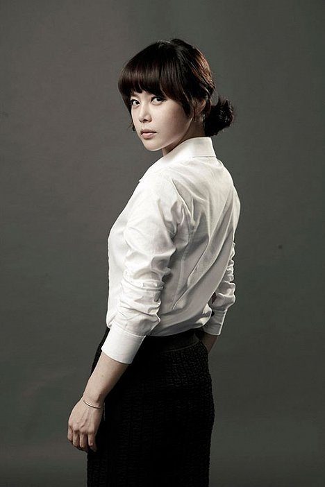Yeong-ah Lee - Baempaieo geomsa - Werbefoto