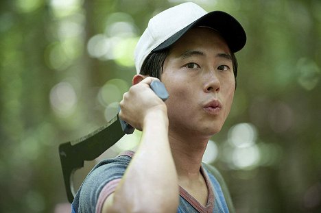 Steven Yeun - The Walking Dead - Bloodletting - Van film