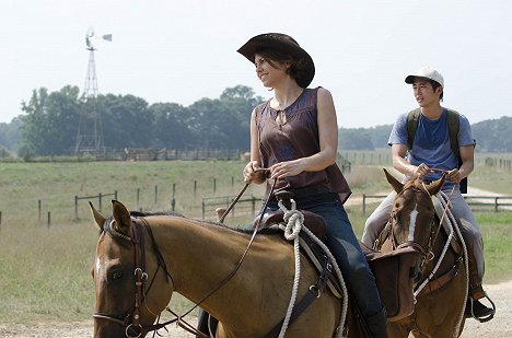 Lauren Cohan, Steven Yeun - Walking Dead - Ruusu - Kuvat elokuvasta