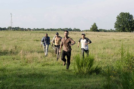 Irone Singleton, Jon Bernthal, Andrew Lincoln, Steven Yeun - The Walking Dead - Chupacabra - Filmfotos