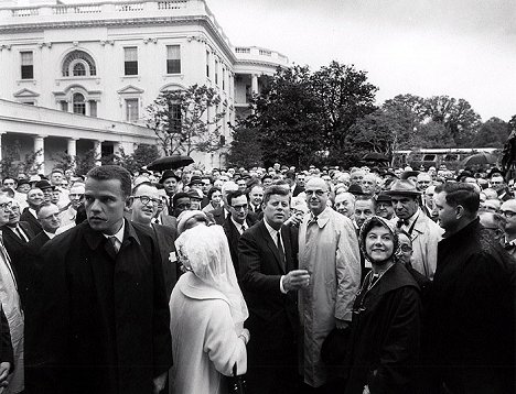 John F. Kennedy - Detaily atentátu na Kennedyho - Z filmu