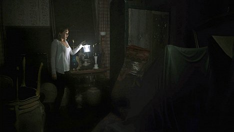 Elizabeth Olsen - Silent House - Kuvat elokuvasta