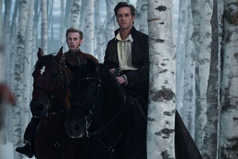Robert Emms, Armie Hammer - The Brothers Grimm: Snow White - Filmfotos