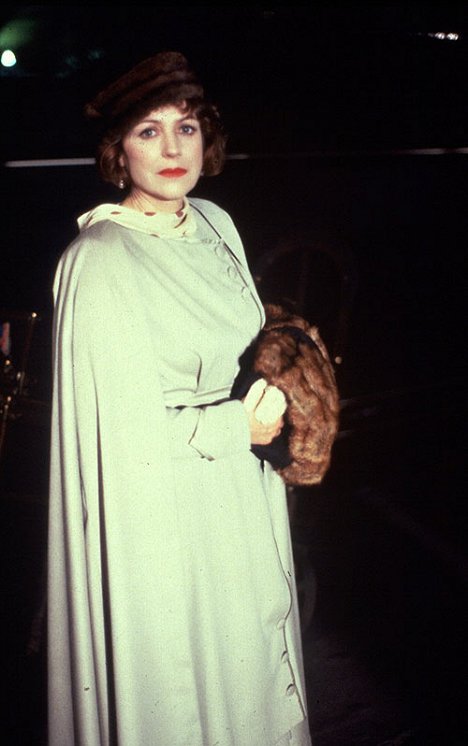 Kika Markham - Agatha Christies Poirot - Die russische Gräfin - Filmfotos