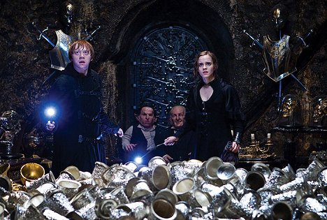 Rupert Grint, Warwick Davis, Jon Key, Emma Watson - Harry Potter y las Reliquias de la Muerte: Parte 2 - De la película