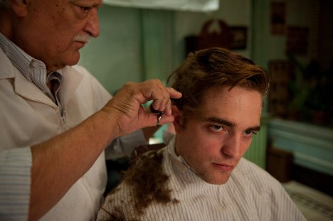 George Touliatos, Robert Pattinson - Cosmopolis - De la película