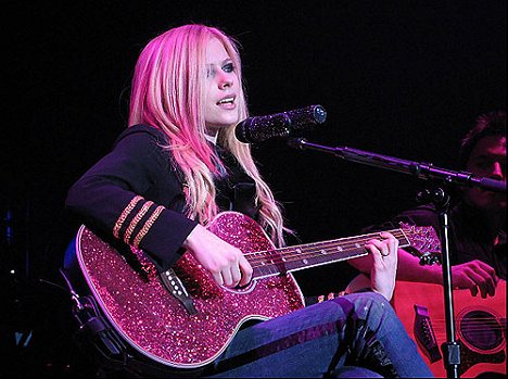 Avril Lavigne - Avril Lavigne: The Best Damn Tour - Z filmu