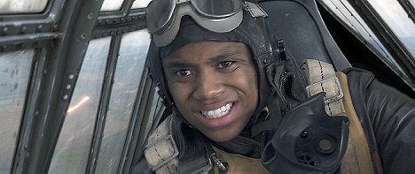 Tristan Mack Wilds - Red Tails - Photos
