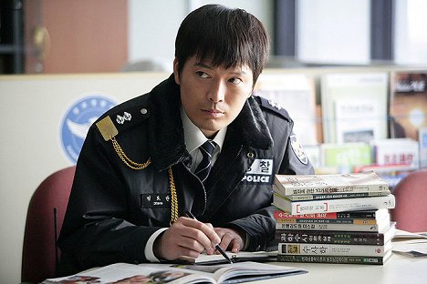 Jae-yeong Jeong - Going by the Book - Photos