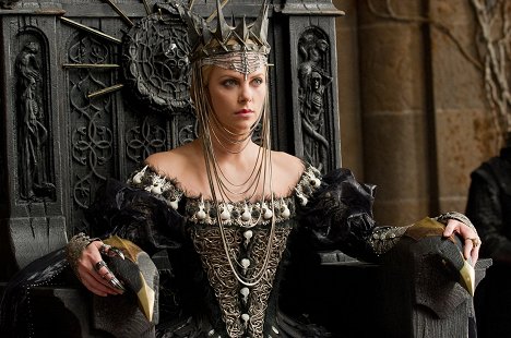 Charlize Theron - Blancanieves y la leyenda del cazador - De la película