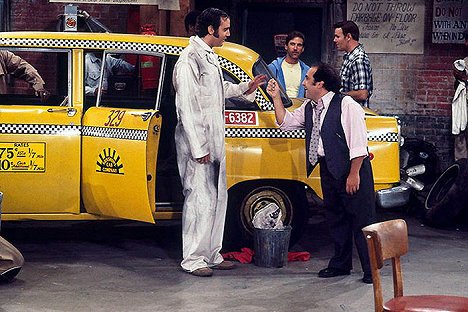 Andy Kaufman, Danny DeVito - Táxi - Do filme