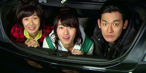 Woo-shik Choi, Tae-ri Lee, Seok-won Jeong - El príncipe de la azotea - De la película