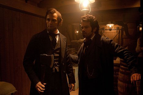 Benjamin Walker, Dominic Cooper - Abraham Lincoln Vampirjäger - Filmfotos