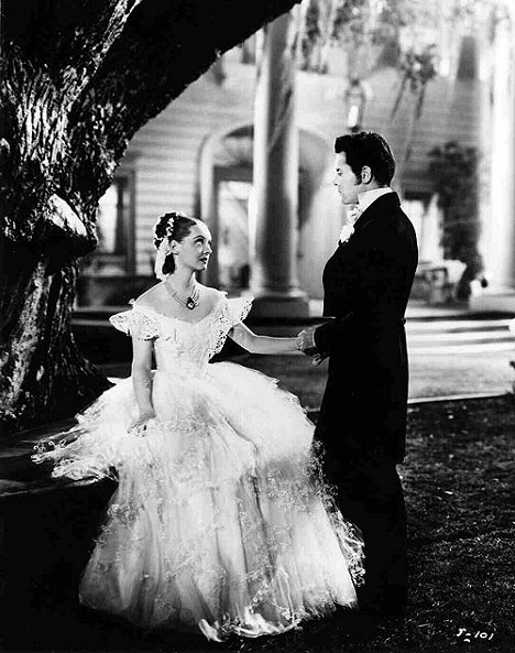 Bette Davis, Henry Fonda - Jezebel - Photos