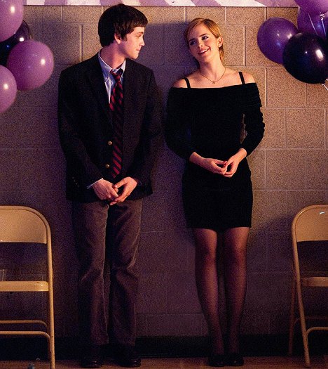 Logan Lerman, Emma Watson - Ten, kdo stojí v koutě - Z filmu