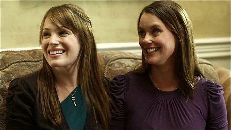 Marla Sokoloff, Ashley Williams - Scents and Sensibility - Do filme