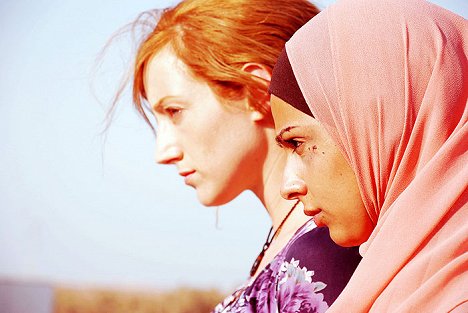 Maisa Abd Elhadi, Hilla Vidor - Lean She'at Nosaat - De la película