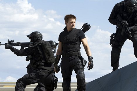 Jeremy Renner - The Avengers - Photos