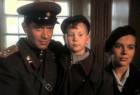 Vladimir Mashkov, Mikhail Filipchuk, Yekaterina Rednikova - Le Voleur et l'enfant - Film