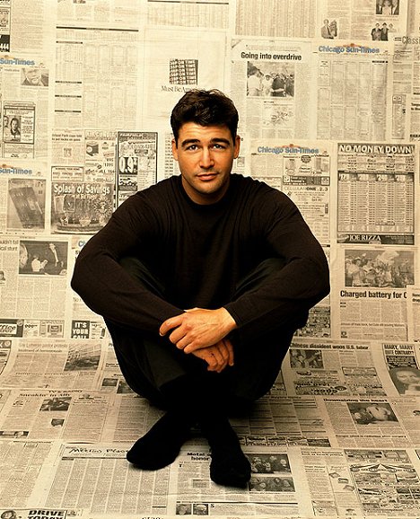 Kyle Chandler - Early Edition - Filmfotos