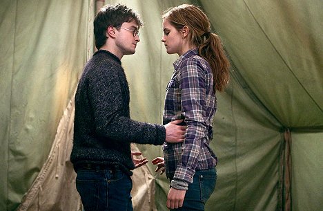 Daniel Radcliffe, Emma Watson - Harry Potter és a Halál ereklyéi I. rész - Filmfotók