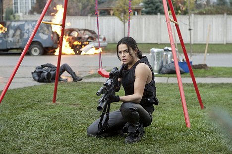 Michelle Rodriguez - Resident Evil: Retribution - Filmfotos
