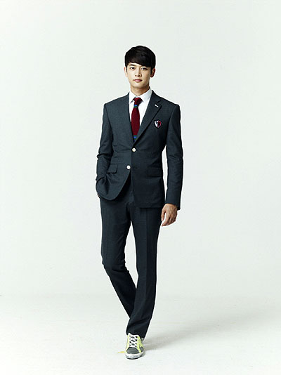 Minho - Areumdawoon geodaeege - Werbefoto