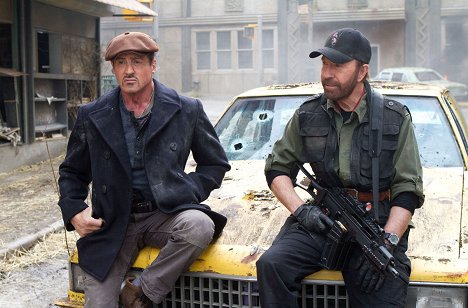 Sylvester Stallone, Chuck Norris - The Expendables 2 - Van film