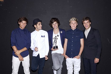Louis Tomlinson, Zayn Malik, Harry Styles, Niall Horan, Liam Payne - 2012 MTV Video Music Awards - Photos