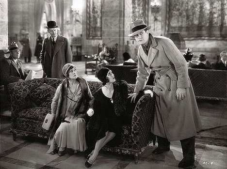 Claire McDowell, Loretta Young, Grant Withers - The Second Floor Mystery - Film