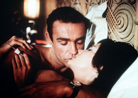 Sean Connery, Zena Marshall - Den hemliga agenten 007 och doktor No - Kuvat elokuvasta