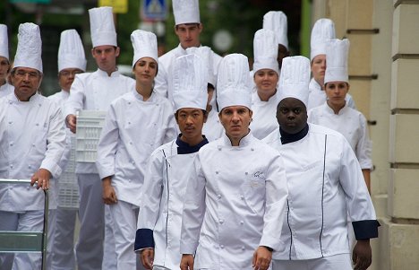 Bun-hay Mean, Michaël Youn, Issa Doumbia - The Chef - Photos